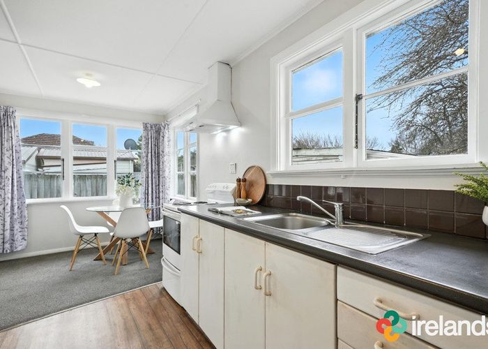  at 30 Bateman Avenue, Bryndwr, Christchurch City, Canterbury