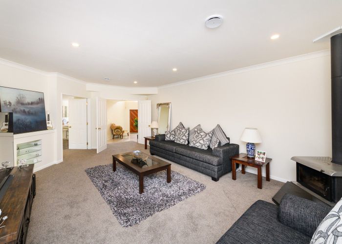  at 96 Pacific Drive, Fitzherbert, Palmerston North, Manawatu / Whanganui