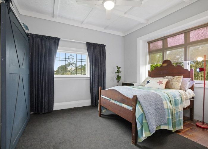  at 86 McGowan Road, Karioitahi, Waiuku