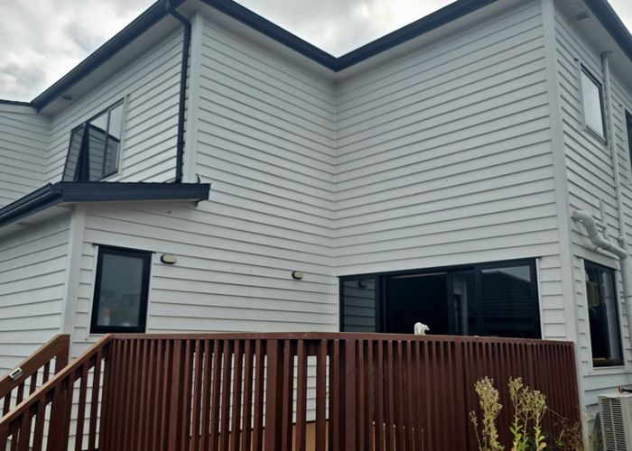  at 6 Kohuora Lane, Papatoetoe, Manukau City, Auckland
