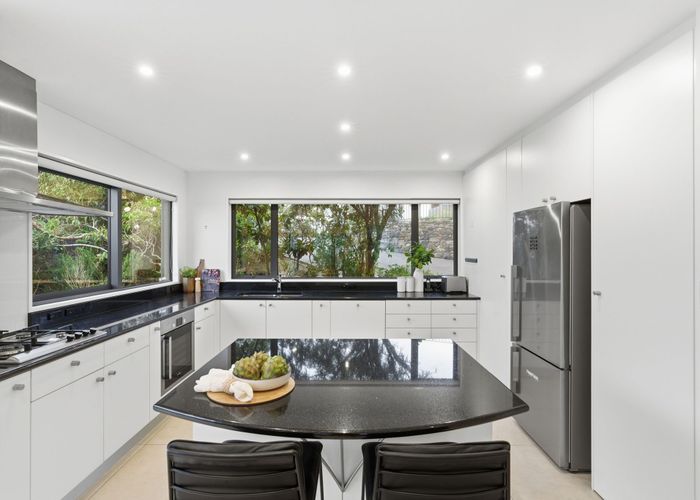  at 39 Santa Maria Avenue, Mount Pleasant, Christchurch City, Canterbury