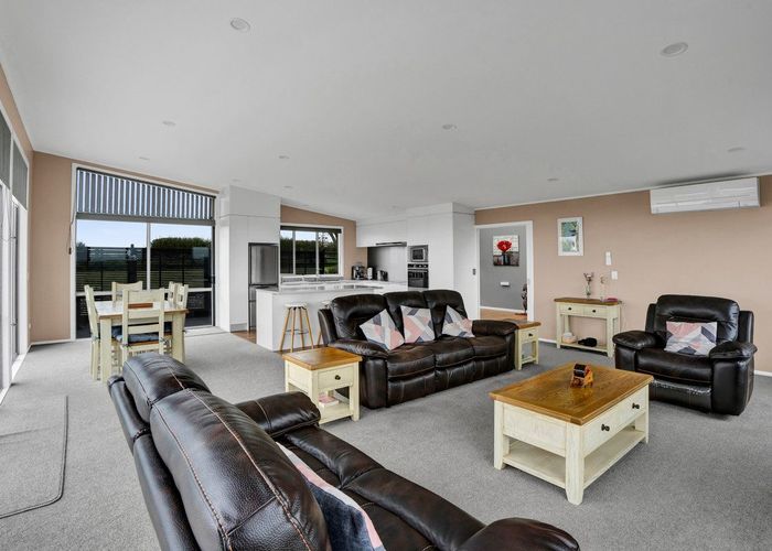  at 100 Elsham Road, Lepperton, New Plymouth, Taranaki