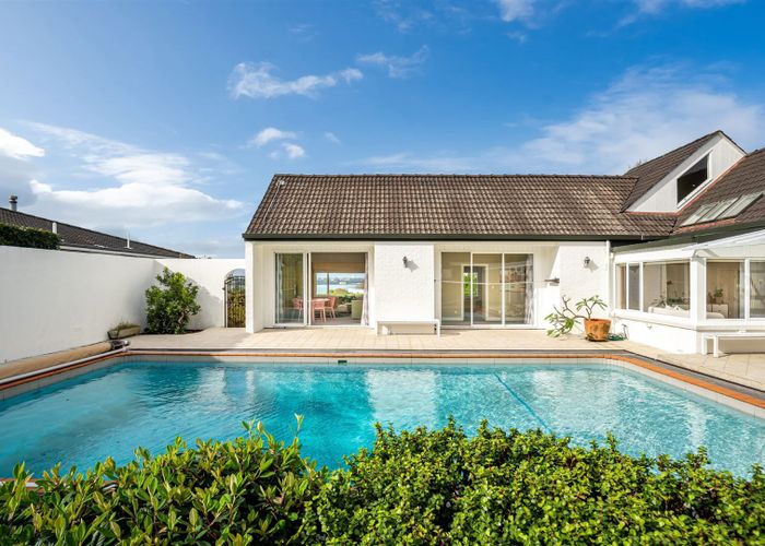  at 11 McBreen Avenue, Northcote, Auckland
