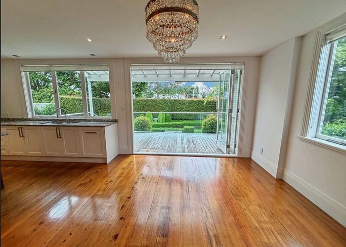  at 7 Charlton Ave, Mount Eden, Auckland City, Auckland