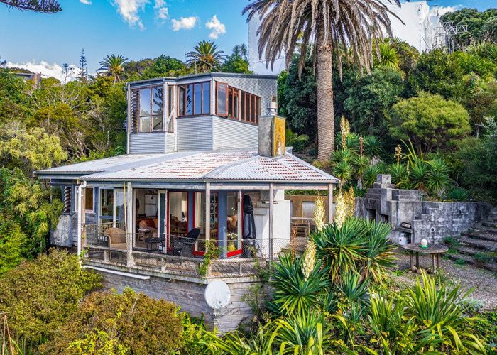  at 6A McIntosh Road, Oneroa, Waiheke Island, Auckland