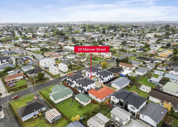  at 12 Mervan Street, Mangere East, Auckland