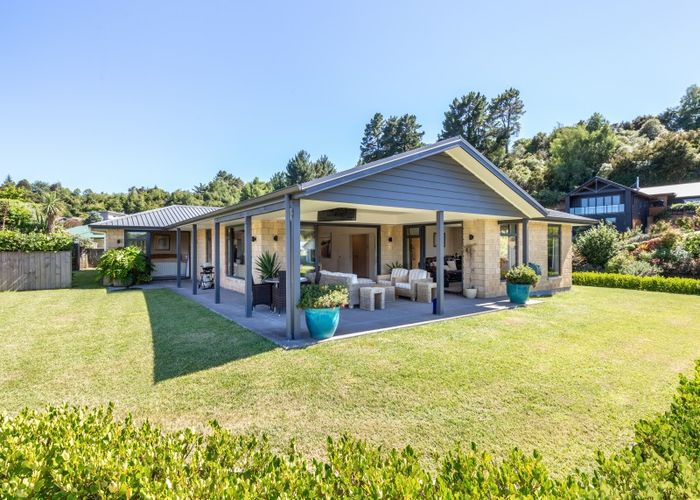  at 90 Hindmarsh Drive, Rangatira Park, Taupo