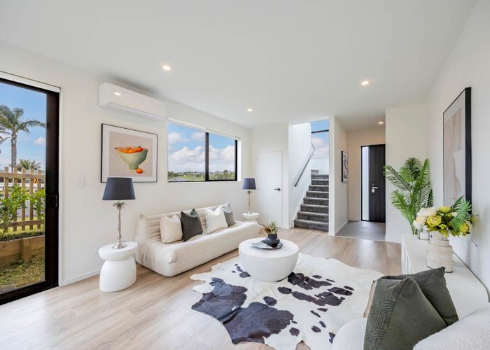  at Lot 3/165 Wiseley Road, West Harbour, Waitakere City, Auckland