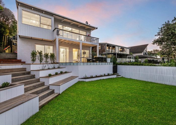  at 25 Duncansby Road, Stanmore Bay, Whangaparaoa