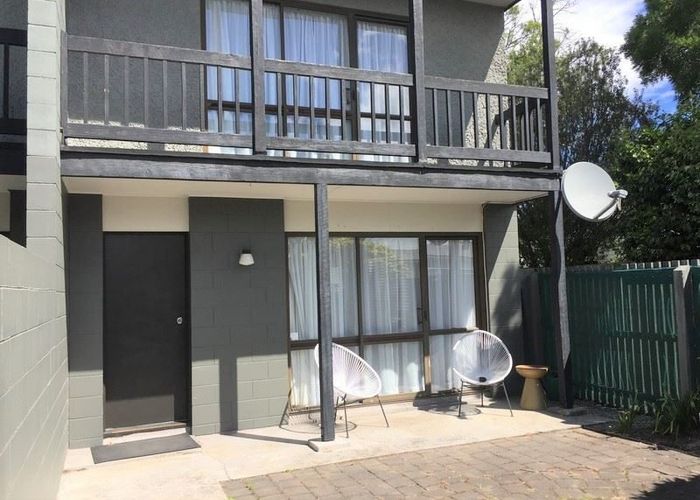  at 72 Aikmans Road, Merivale, Christchurch