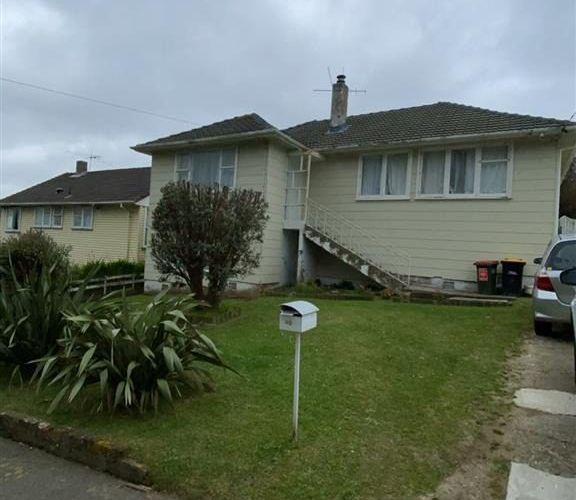  at 60 Tremewan Street, Tawa, Wellington, Wellington