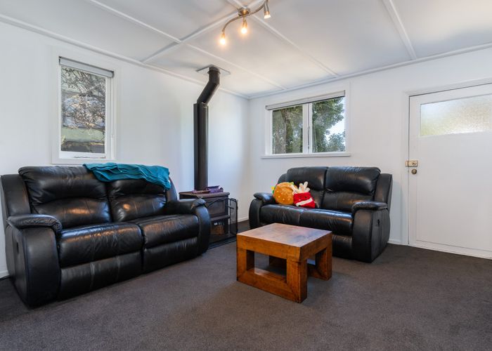  at 58 Conclusion Street, Ascot Park, Porirua