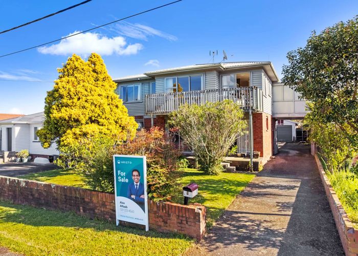  at 9 Tiki Street, New Lynn, Waitakere City, Auckland