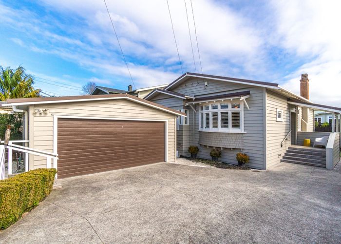  at 35 Fowlds Avenue, Sandringham, Auckland