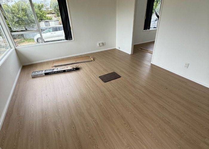  at 8 Pesaro Place, Clover Park, Manukau City, Auckland