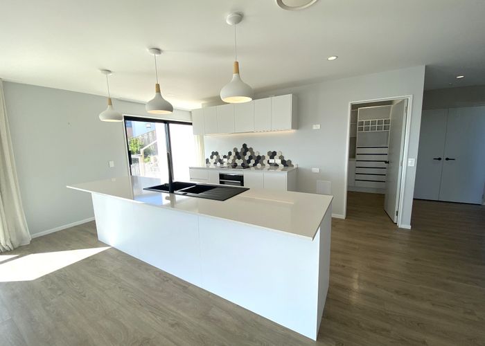  at 17 Parkridge Place, Mount Pleasant, Christchurch