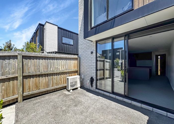  at 1/323 Lincoln Road, Addington, Christchurch City, Canterbury