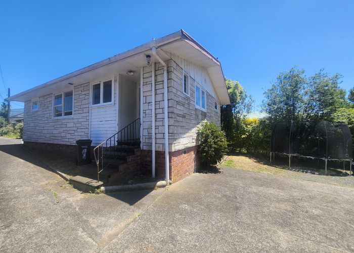  at 105 Tidal Road, Mangere, Manukau City, Auckland
