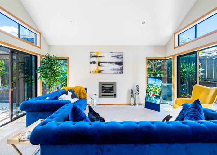  at 10 Vin Alto Drive, Flat Bush, Auckland
