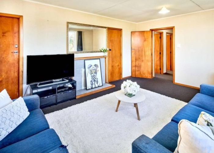  at 52 Owhiti Street, Titahi Bay, Porirua, Wellington