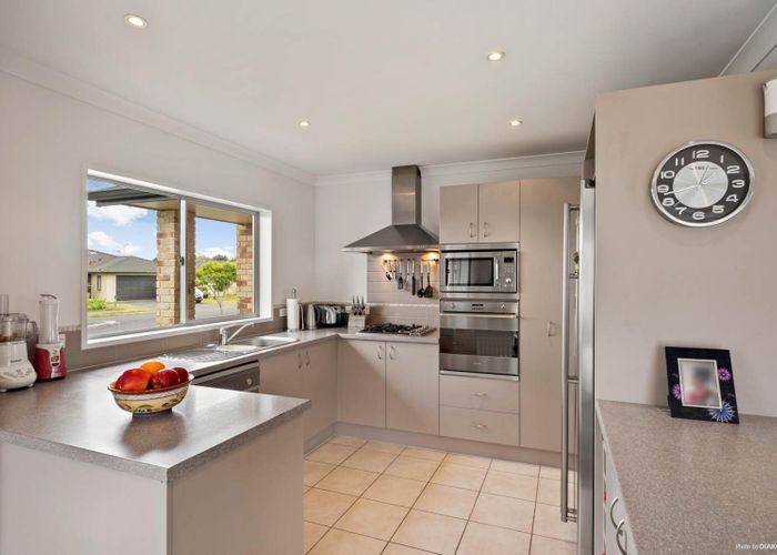  at 18 Andrusha Place, Flat Bush, Manukau City, Auckland