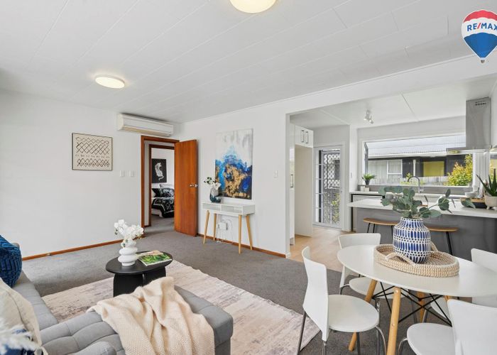  at 87a Main Road, Wainuiomata, Lower Hutt, Wellington