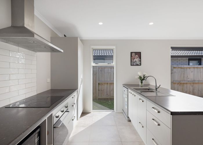  at 19 Fontana Street, Papamoa Beach, Tauranga, Bay Of Plenty