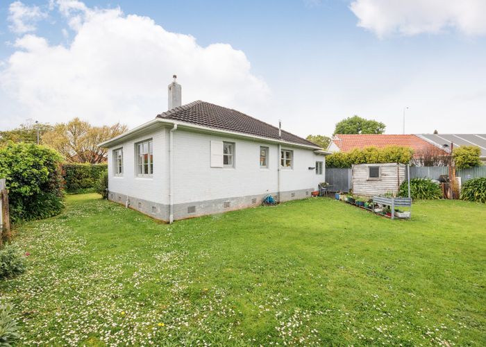  at 5 Anderson Street, Hokowhitu, Palmerston North, Manawatu / Whanganui