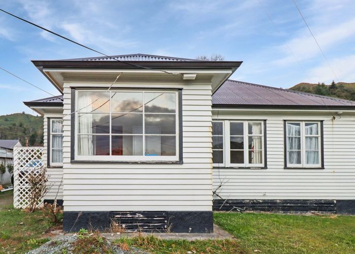  at 11 Toomath Street, Naenae, Lower Hutt, Wellington