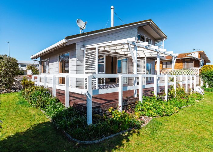  at 9 Kempton Place, Richmond Heights, Taupo, Waikato