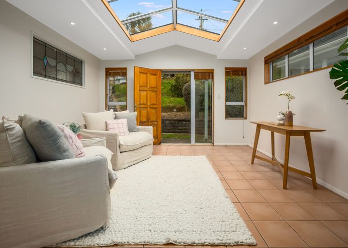  at 15 Tainui Terrace, Tawa, Wellington
