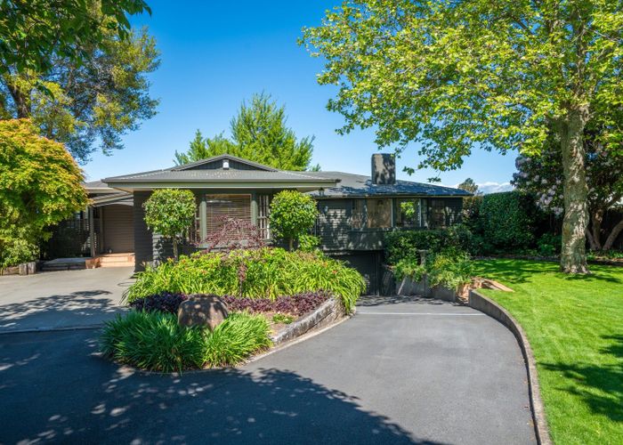  at 61 Shepherd Road, Waipahihi, Taupo