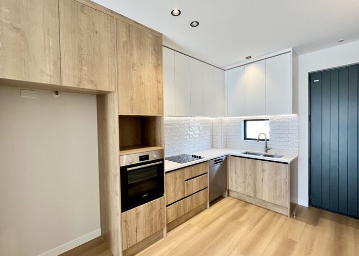  at 21 Tieke Lane, Westgate, Waitakere City, Auckland