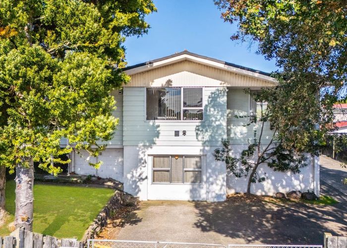  at 38 Burbank Avenue, Manurewa, Manukau City, Auckland