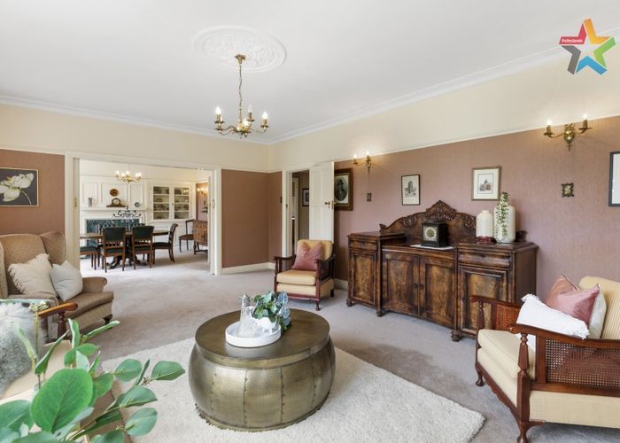  at 130 Woburn Road, Woburn, Lower Hutt