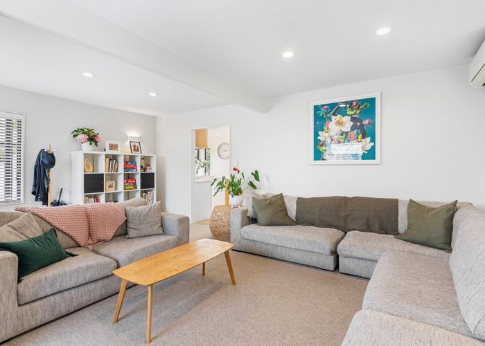  at 2/2 Lytton Street, Devonport, North Shore City, Auckland