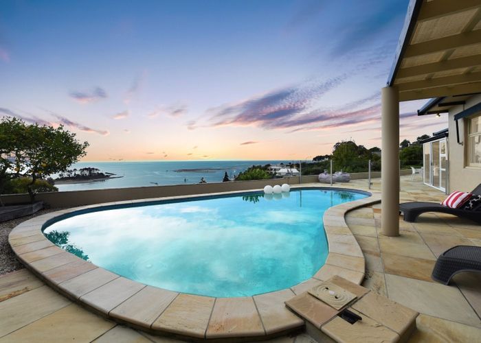  at 84 Princes Drive, Britannia Heights, Nelson, Nelson / Tasman