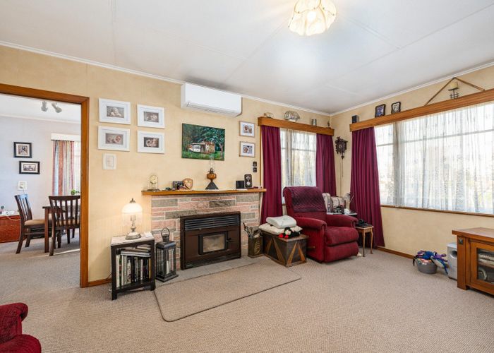  at 8 Blenheim Place, Feilding, Manawatu, Manawatu / Whanganui