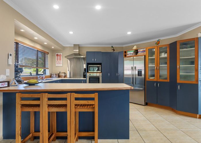  at 132 Waikite Road, Welcome Bay, Tauranga, Bay Of Plenty