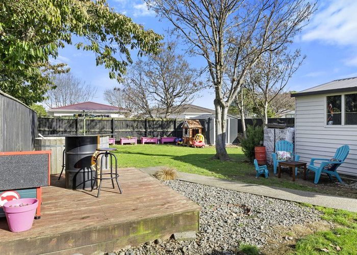  at 17 Kingston Street, Boulcott, Lower Hutt, Wellington