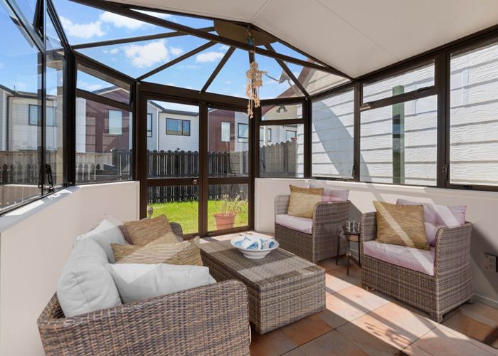  at 2/27 Buckingham Place, Papatoetoe, Manukau City, Auckland