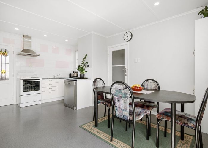  at 5 Cara Crescent, Paparangi, Wellington, Wellington