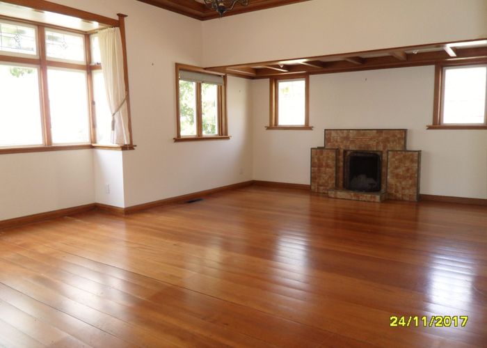  at Firth Terrace, Karori, Wellington, Wellington