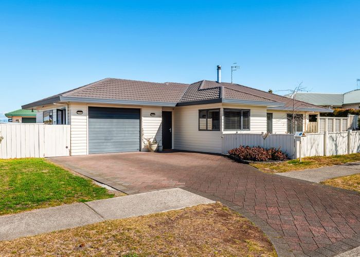  at 2/3 The Grove, Nukuhau, Taupo, Waikato