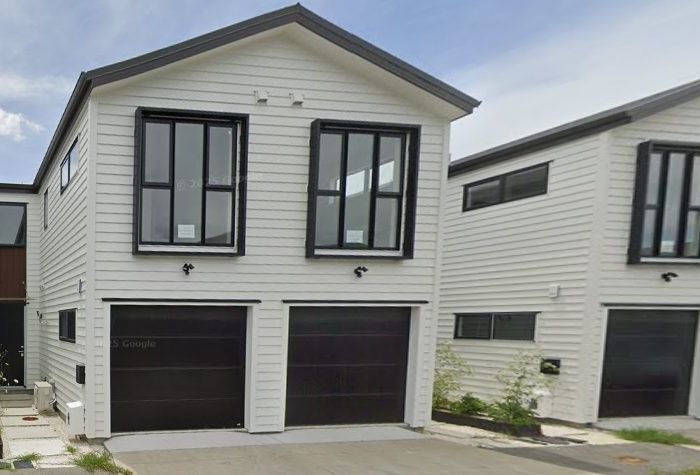  at 47 Whare Kauri Road, Papakura, Papakura