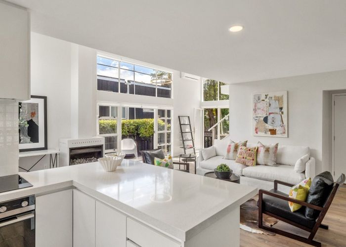  at 2/16 Balfour Road, Parnell, Auckland City, Auckland