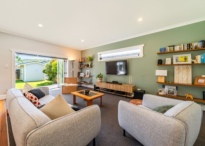  at 15 Plunket Avenue, Petone, Lower Hutt