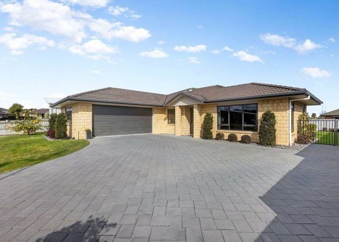  at 14 Ebony Court, Rototuna, Hamilton, Waikato