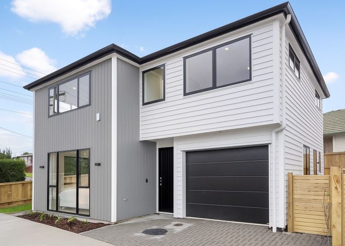  at Lot 4, 5 Mackenzie Street, Te Atatu South, Waitakere City, Auckland