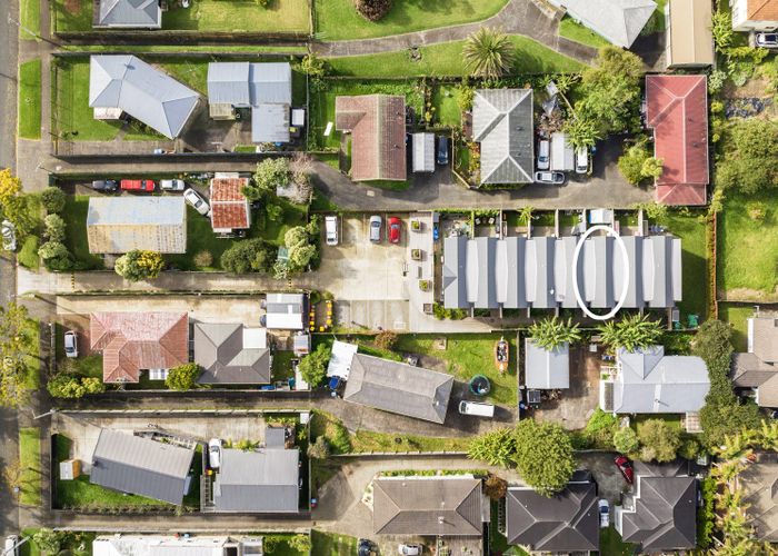  at 6/126 Canal Road, Avondale, Auckland